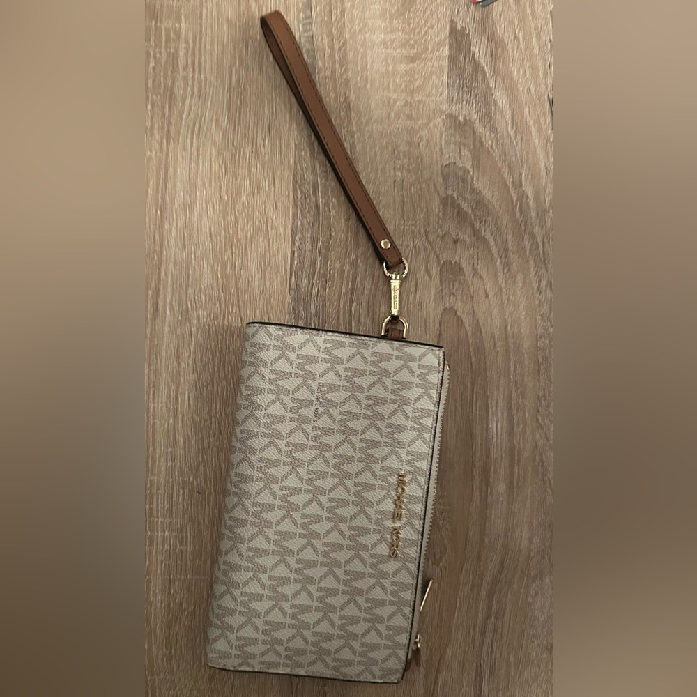 Michael Kors, smart phone wallet